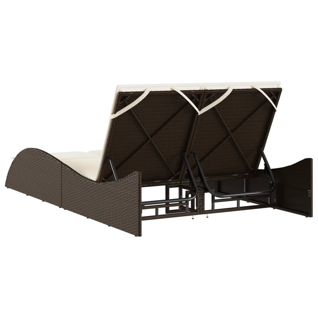 vidaXL Ξαπλώστρα Καφέ 114x205x73 εκ. από Συνθετικό Ρατάν με Μαξιλάρι