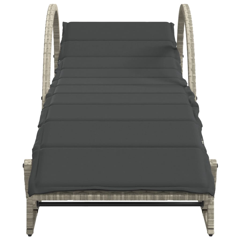 vidaXL Ξαπλώστρες 2 τεμ. Ανοιχτό Γκρι από Συνθετικό Ρατάν με Μαξιλάρια