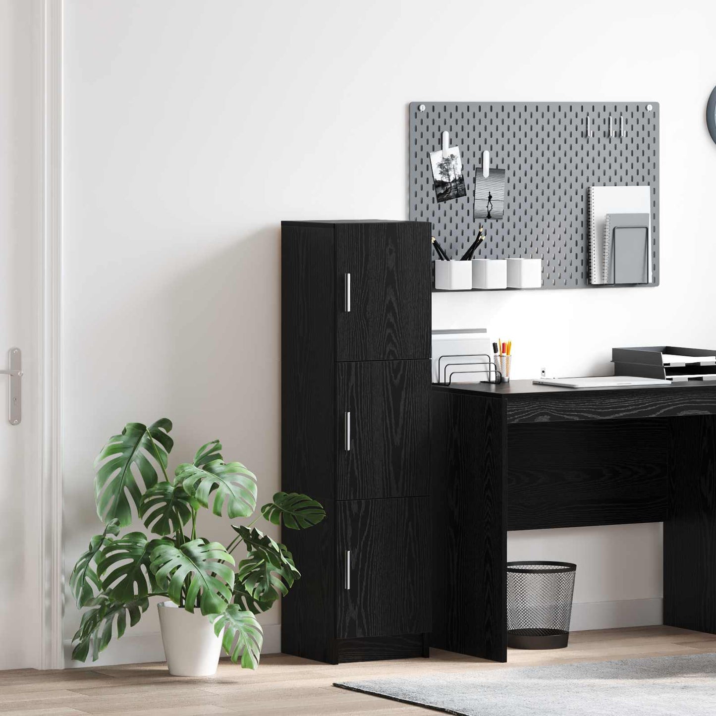 vidaXL Ψηλή Ντουλάπα Μαύρη δρυς 31,5 x 32 x 124 εκ Επεξεργασμένο ξύλο