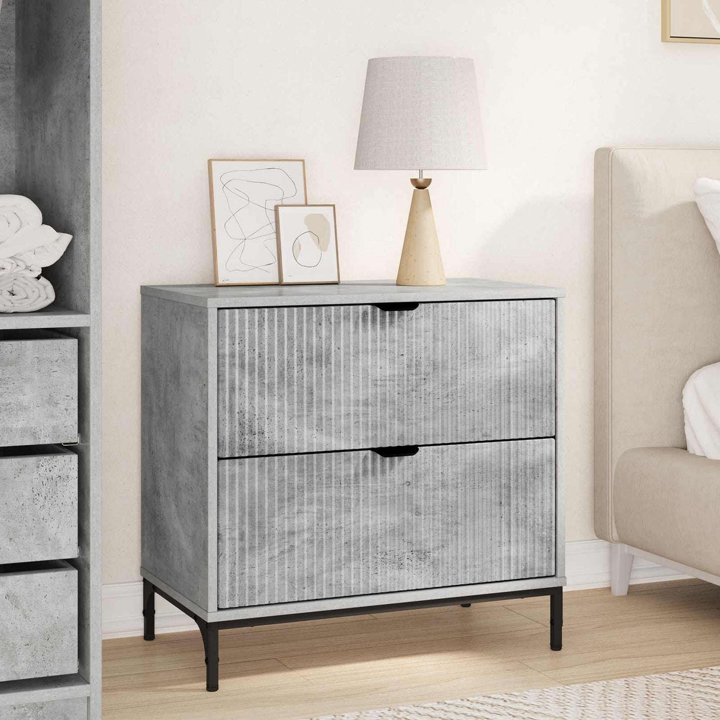vidaXL Κομοδίνο Γκρι σκυροδέματος 63.5 x 36 x 61 εκ Επεξεργασμένο ξύλο